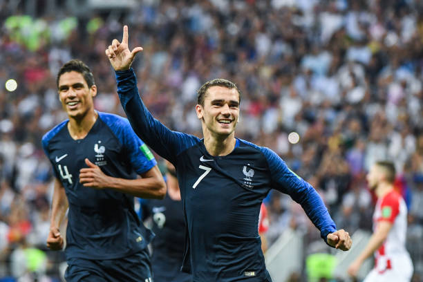 也展现了他 也展现了他